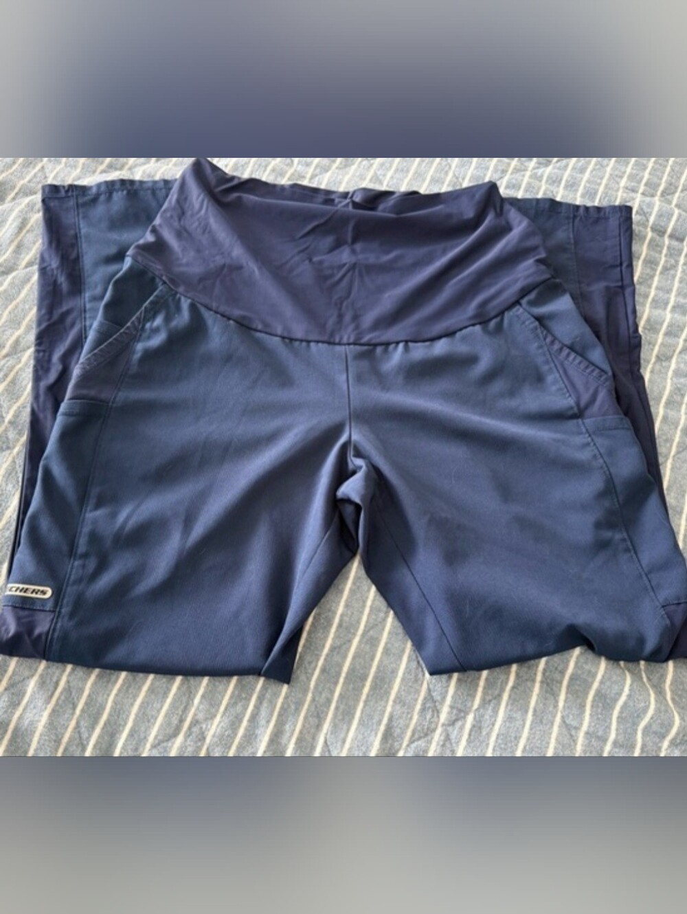 Maternity Scrub Set - Picture 2 of 2